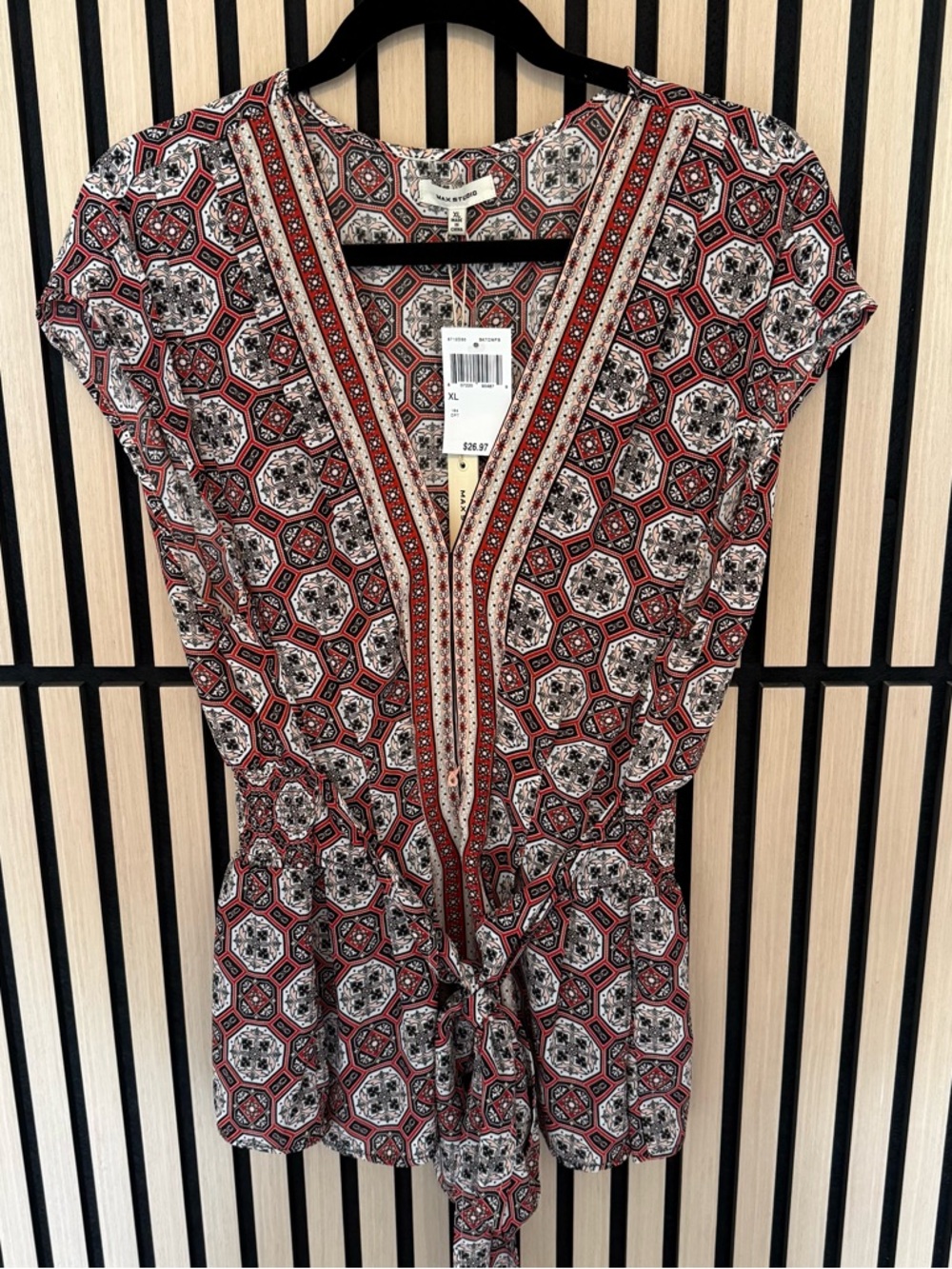 Max Studio Red and White Printed V-Neck Tie-Waist Blouse